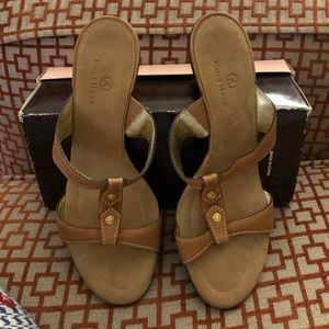 New Cole Haan step in  sandal .. size 10, run a little small